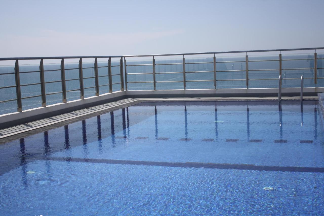 Lovely Sea View Apartment Colombo Exterior photo