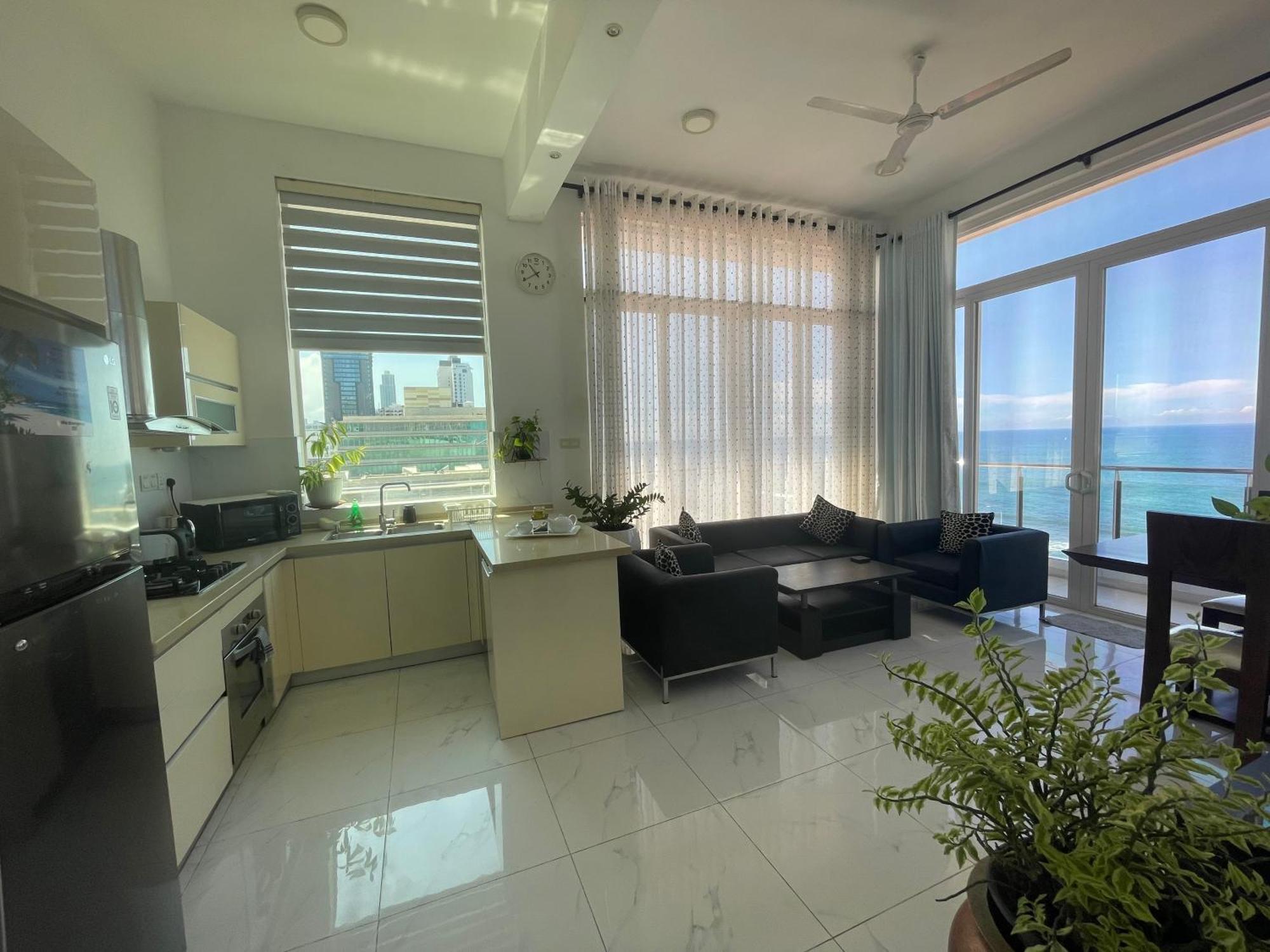 Lovely Sea View Apartment Colombo Exterior photo